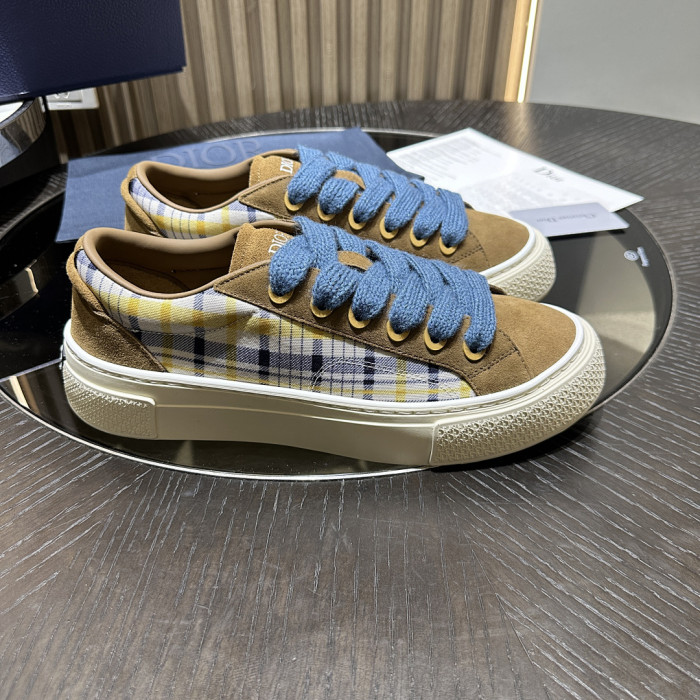 D10R SNEAKER