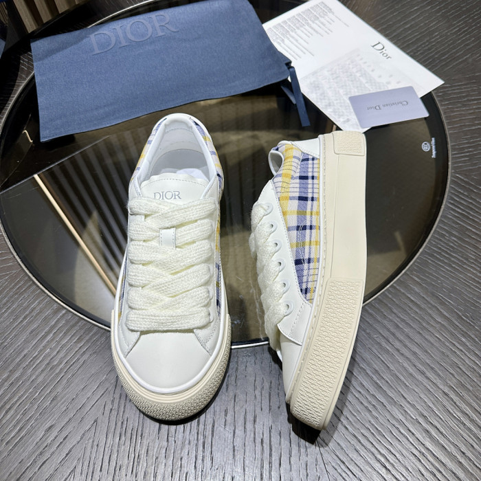 D10R SNEAKER