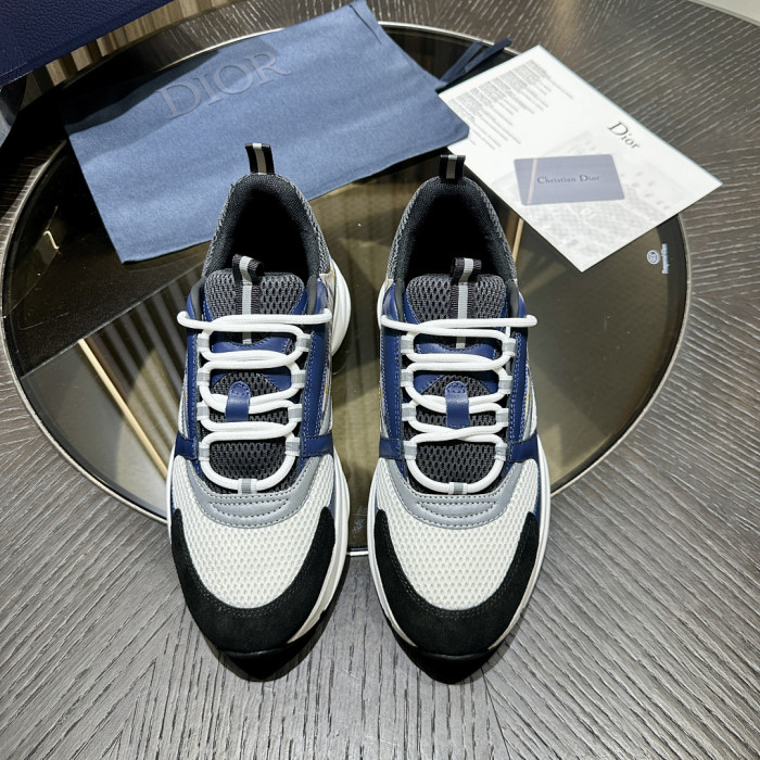 D10R SNEAKER