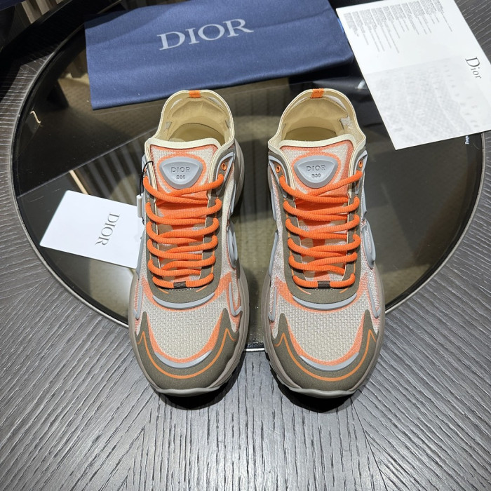 D10R SNEAKER