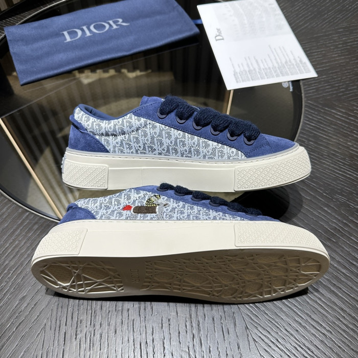 D10R SNEAKER