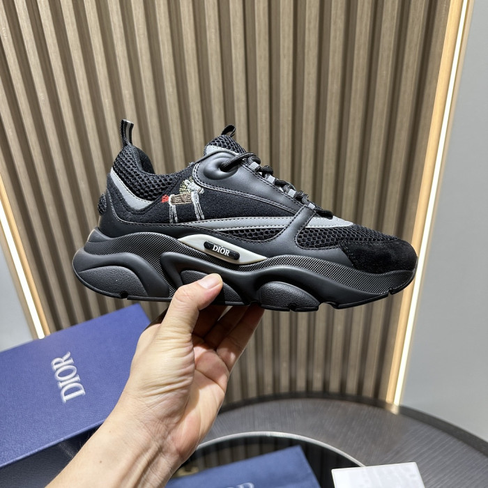 D10R SNEAKER