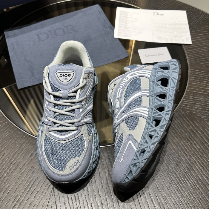 D10R SNEAKER