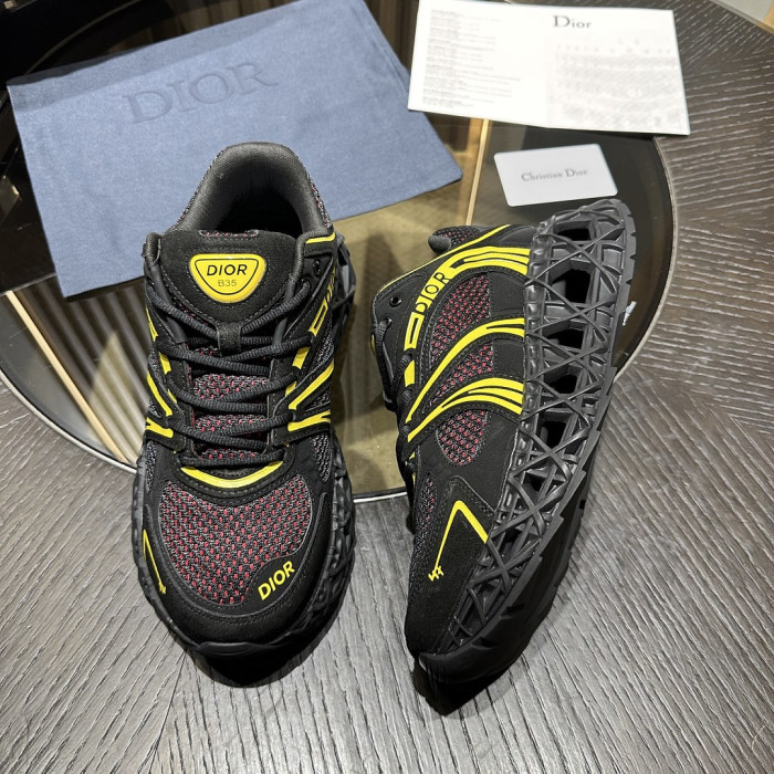 D10R SNEAKER