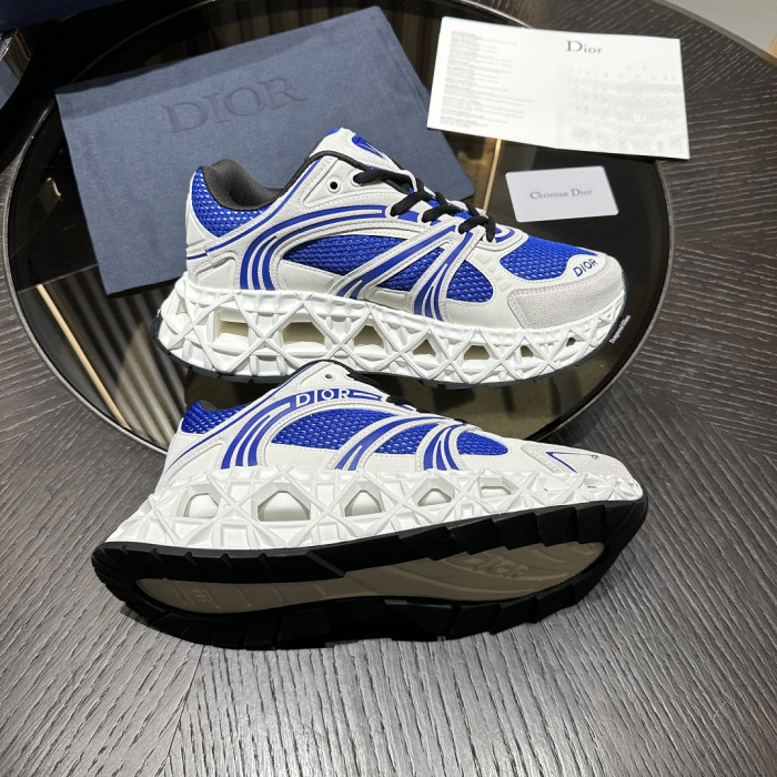 D10R SNEAKER