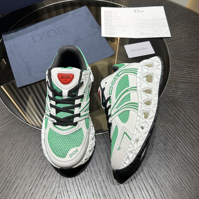 D10R SNEAKER