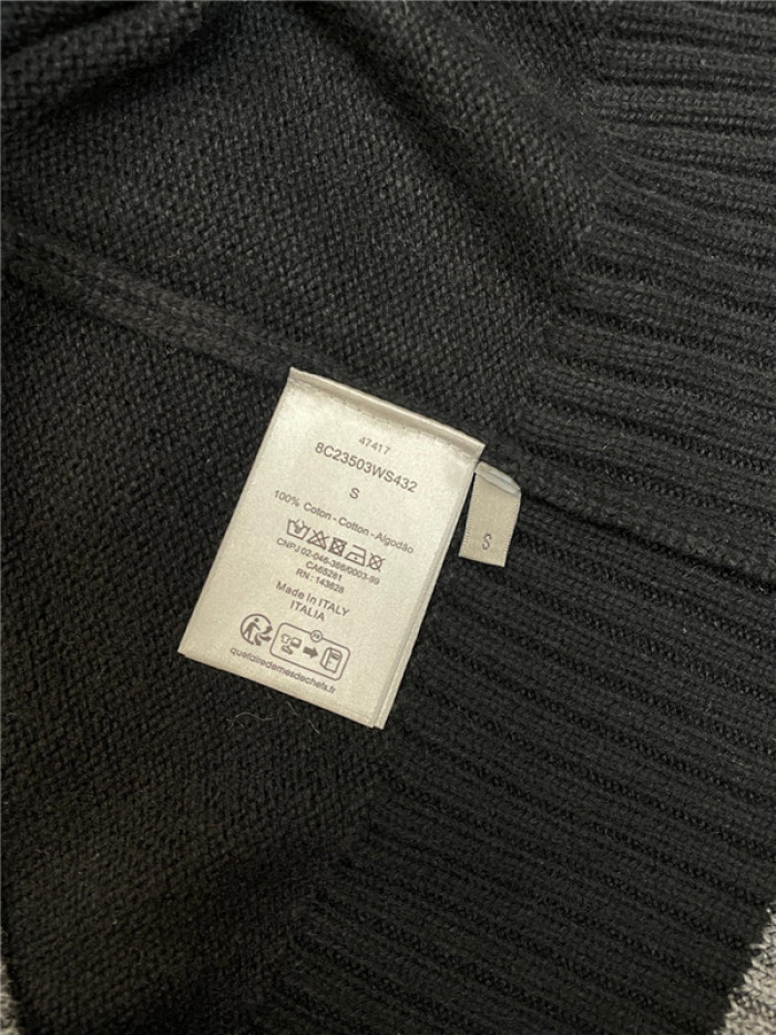 D10R clothing