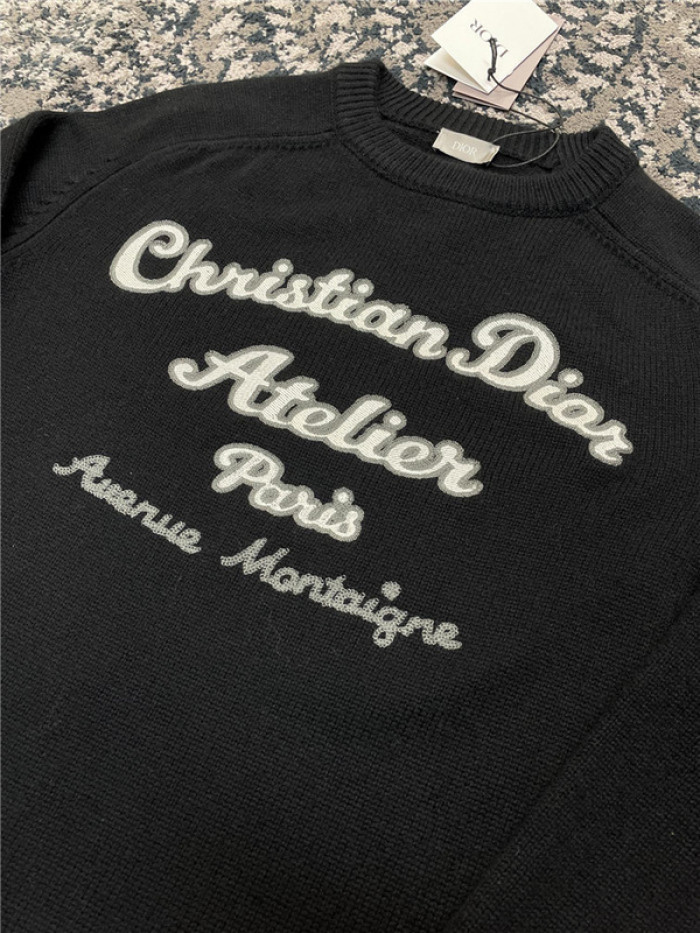 D10R clothing