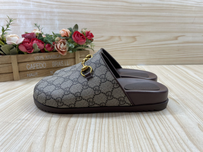 GUI SANDAL