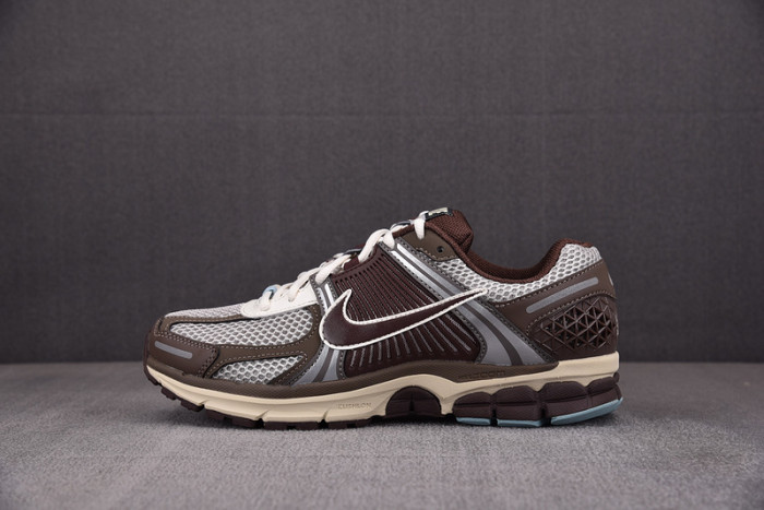 NIKE Zoom Vomero 5 'Earth Fossil' FD9920-022