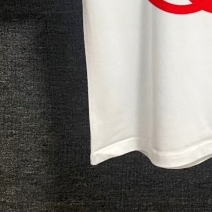 GU1 CLOTHING