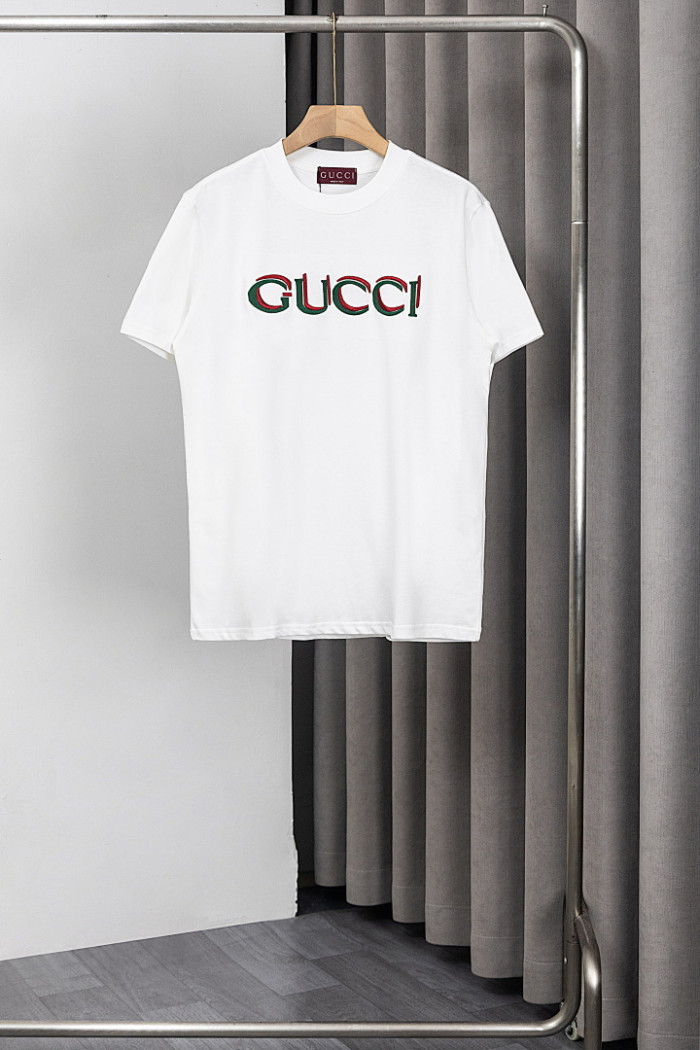 GU1 CLOTHING