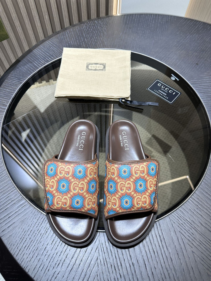 GUI SANDAL