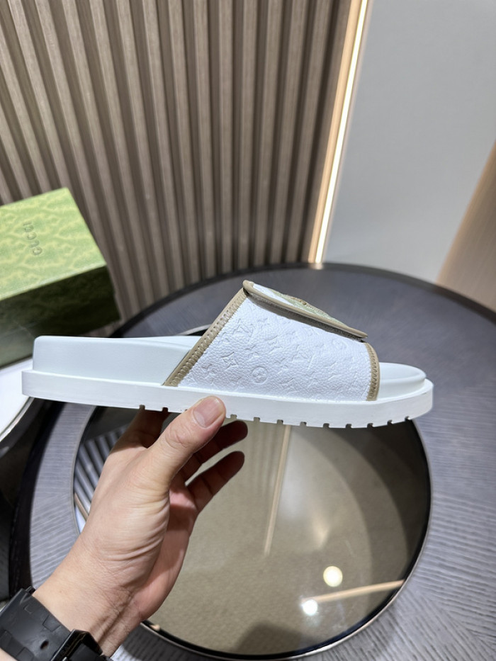 GUI SANDAL