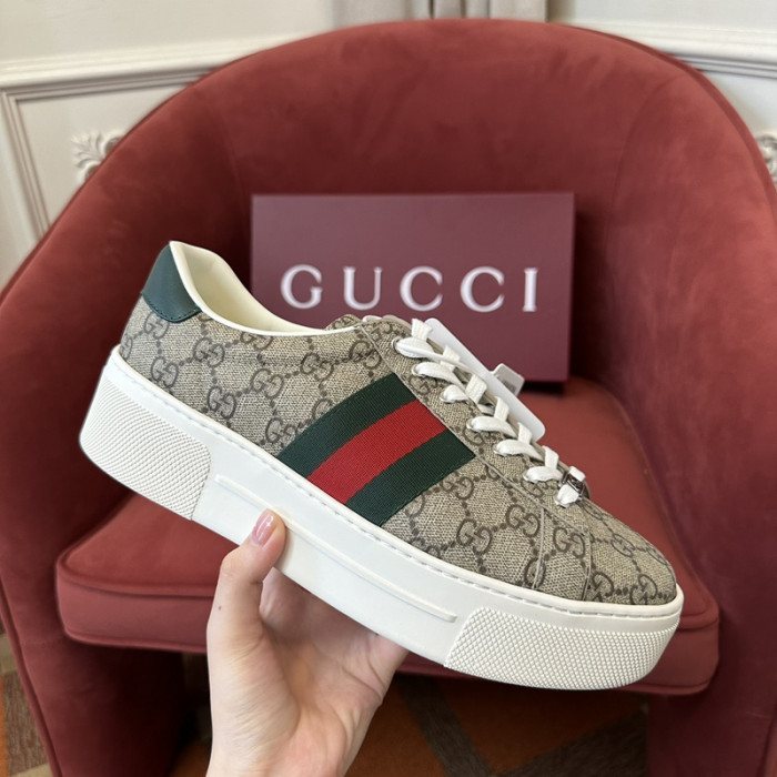 GUI SNEAKER