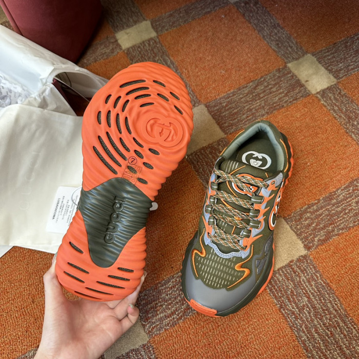 GUI SNEAKER