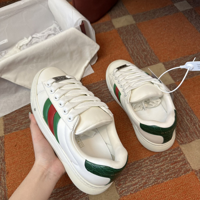 GUI SNEAKER