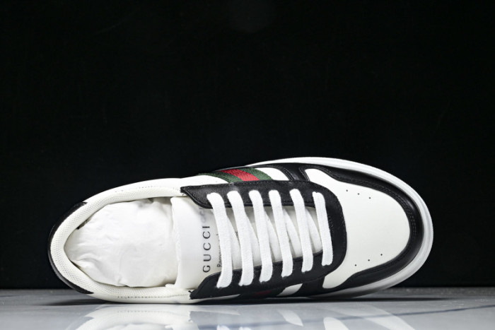 GUI SNEAKER