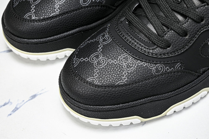 GUI SNEAKER