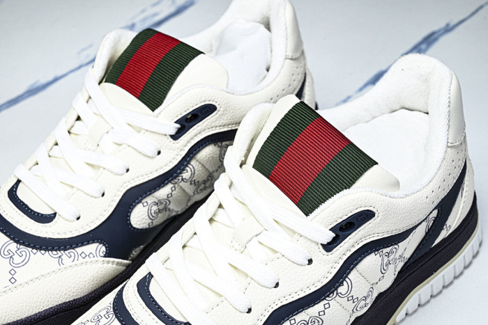 GUI SNEAKER