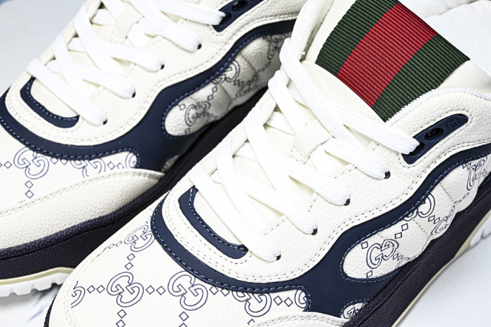 GUI SNEAKER
