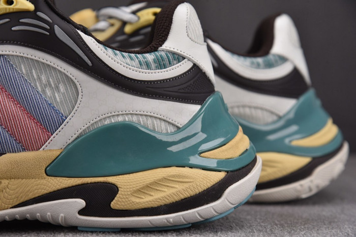 GUI SNEAKER