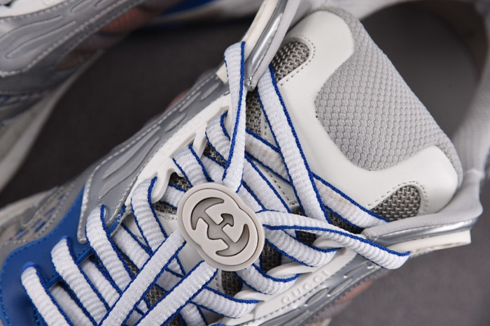 GUI SNEAKER