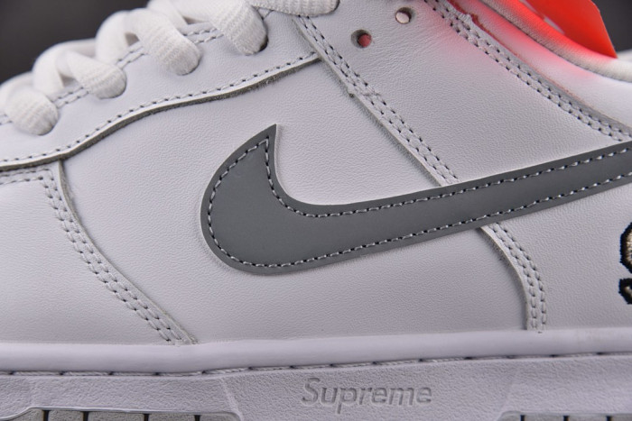 Nike SB Dunk Low S*pr1m1 94 White Metallic Silver  HQ8487-100