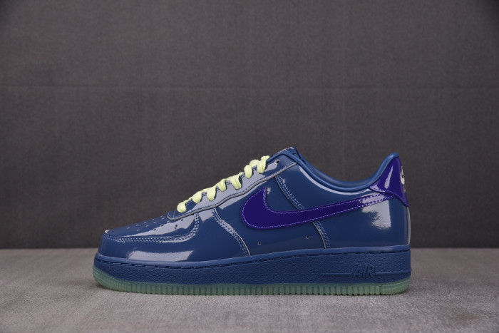 Nike Air Force 1 Low Patent Leather Mystic Navy Grape Ice IO4489-400