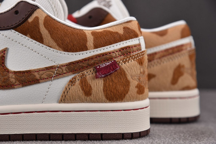 Air Jordan 1 Low SE Year of the Horse IQ5321-121