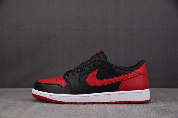 Air Jordan 1 Retro Low OG Banned IW6276-001