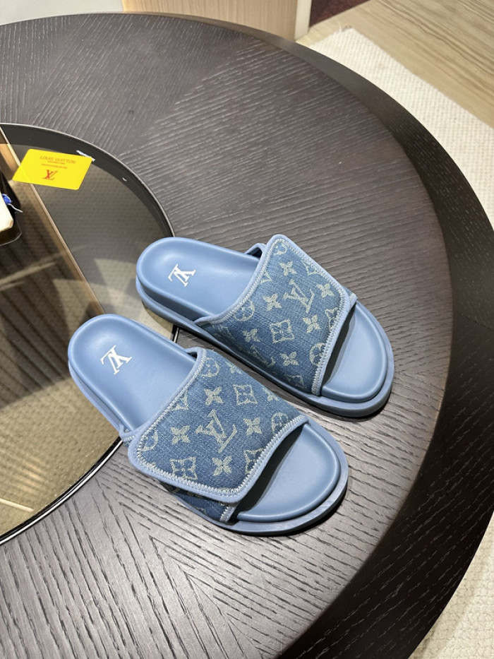 L0VT SANDAL