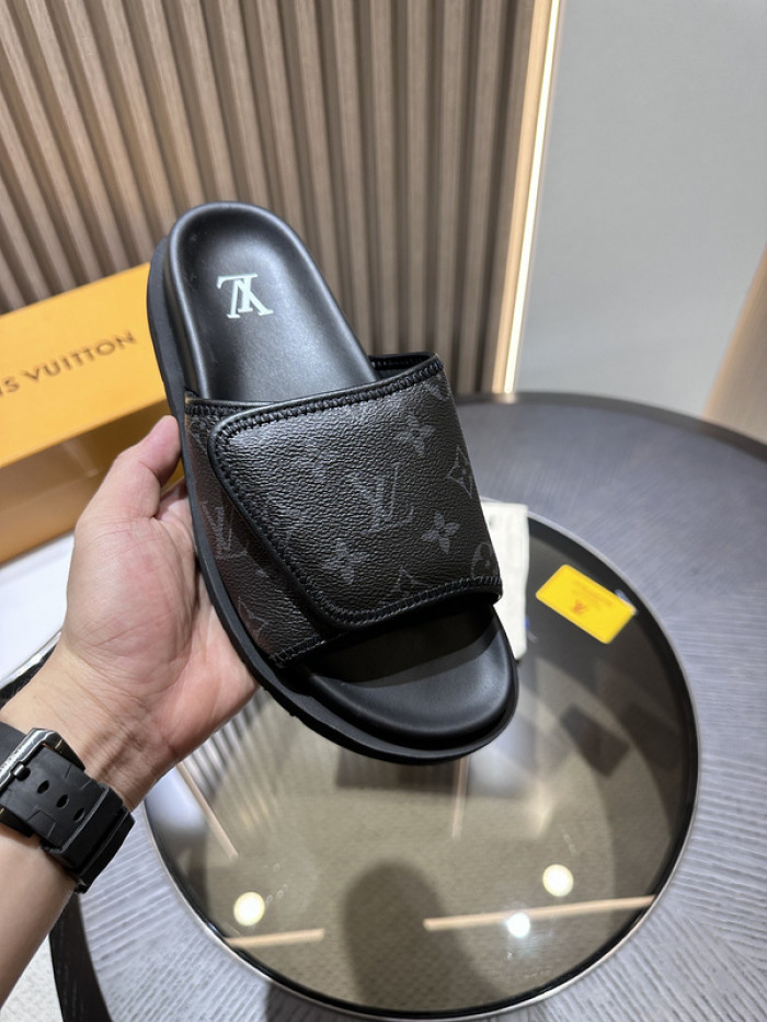 L0VT SANDAL