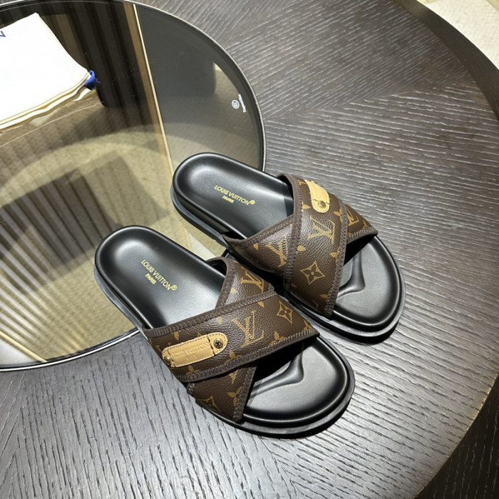 L0VT SANDAL