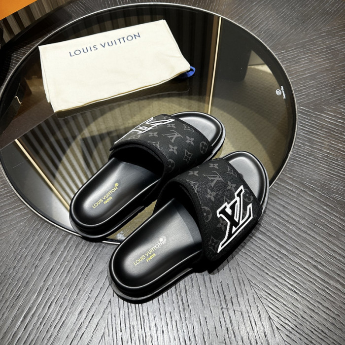 L0VT SANDAL
