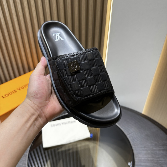 L0VT SANDAL