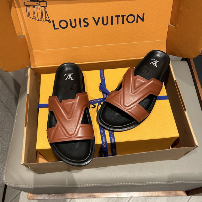L0VT SANDAL