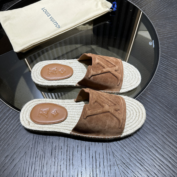 L0VT SANDAL