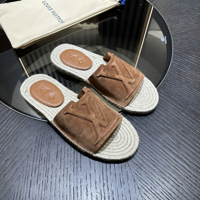 L0VT SANDAL