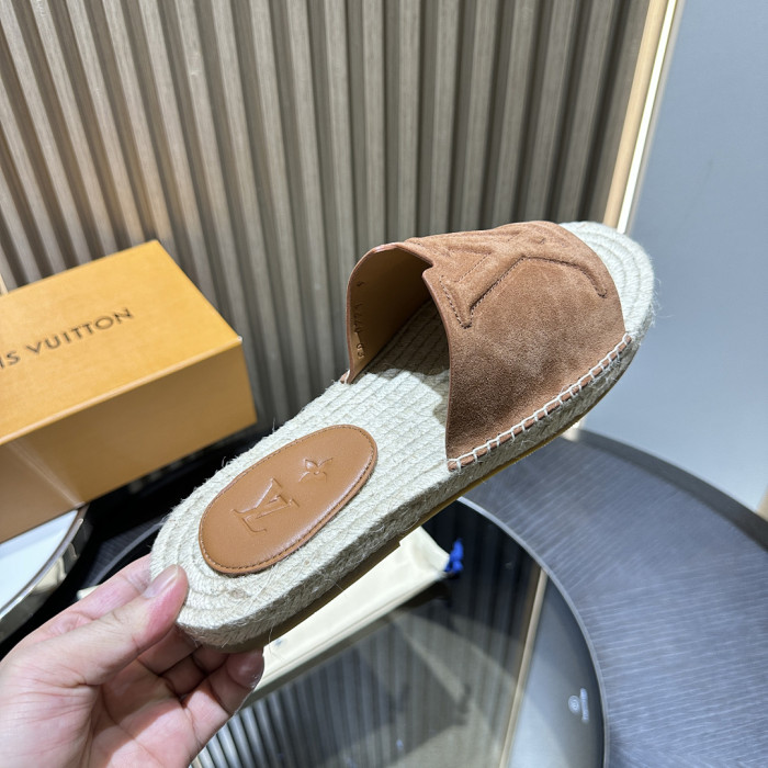 L0VT SANDAL