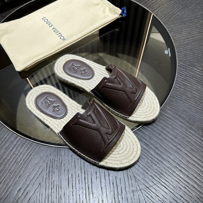 L0VT SANDAL