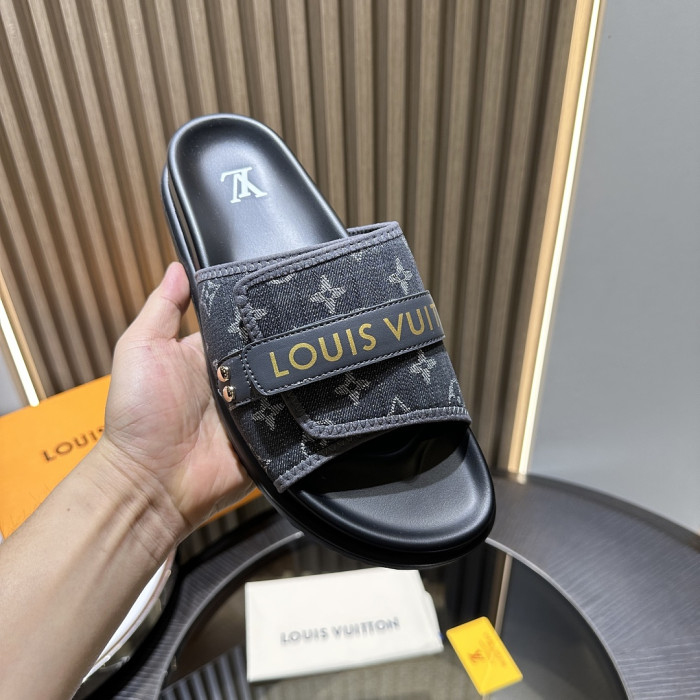 L0VT SANDAL