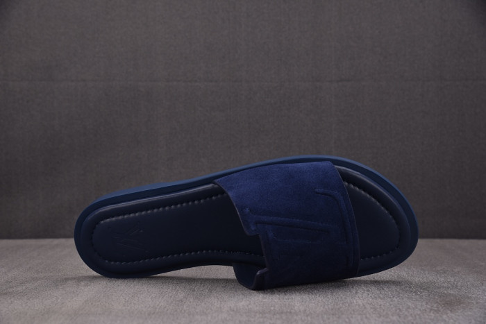 L0VT SANDAL