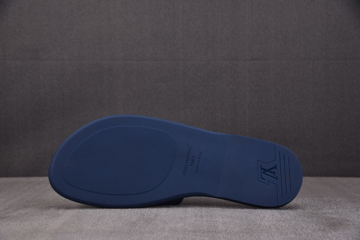 L0VT SANDAL