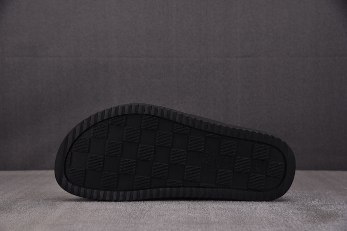 L0VT SANDAL