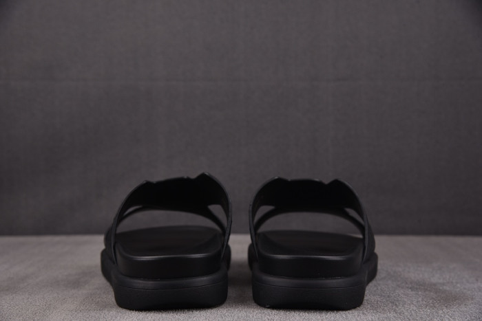 L0VT SANDAL