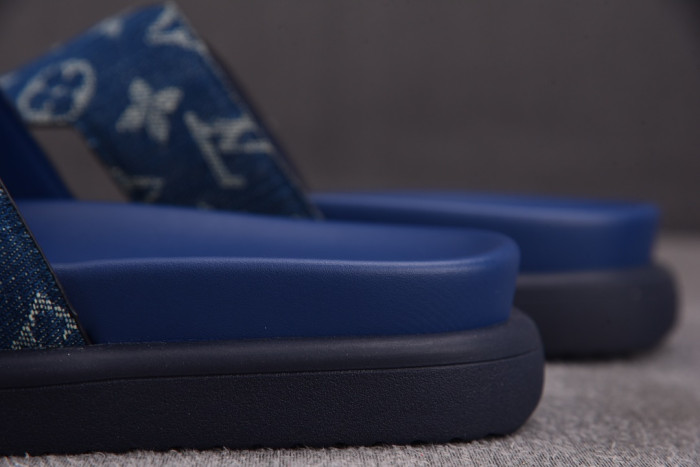 L0VT SANDAL