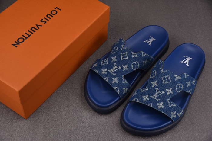 L0VT SANDAL