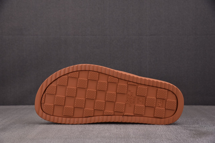 L0VT SANDAL