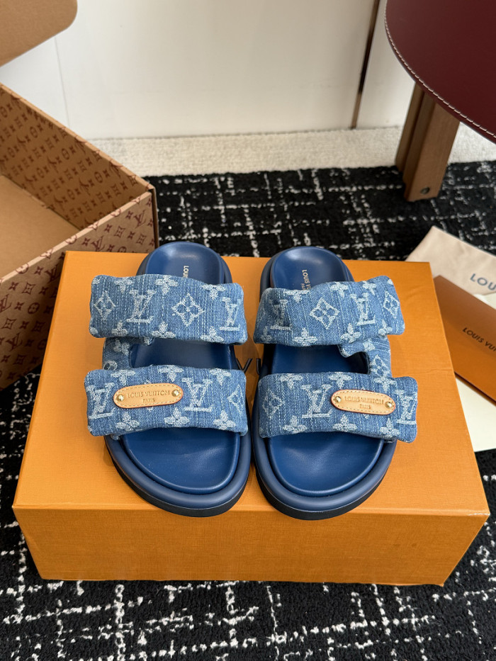 L0VT SANDAL